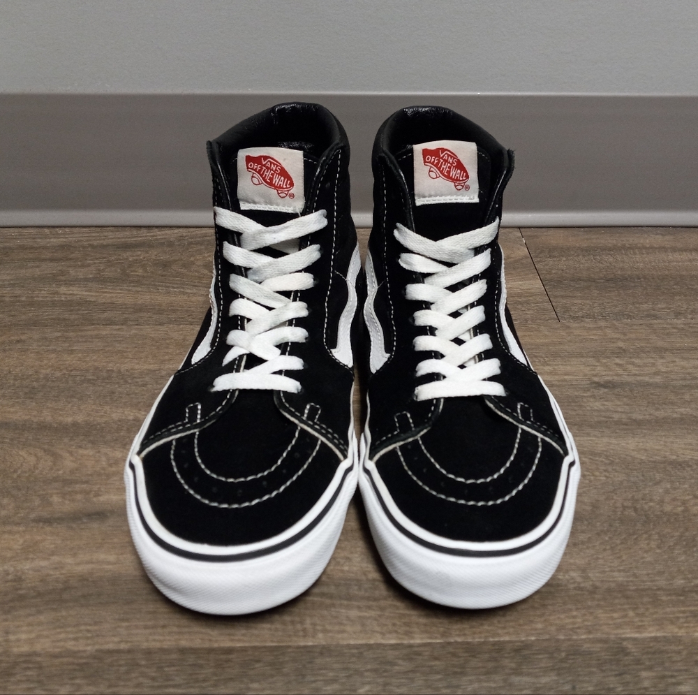 Vans Sk8-Hi Black/White High-Top Unisex Mens 7.5/Womens 9 - Picture 4 of 10